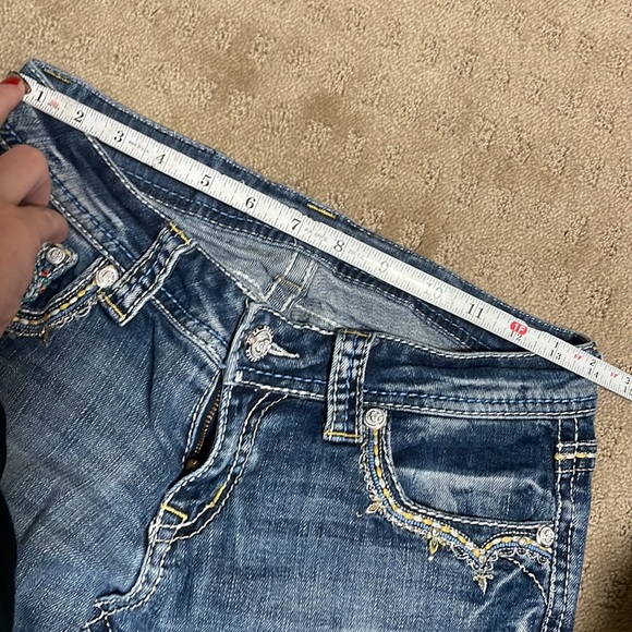 SHYANNE Bootcut Jeans - Picture 9 of 9